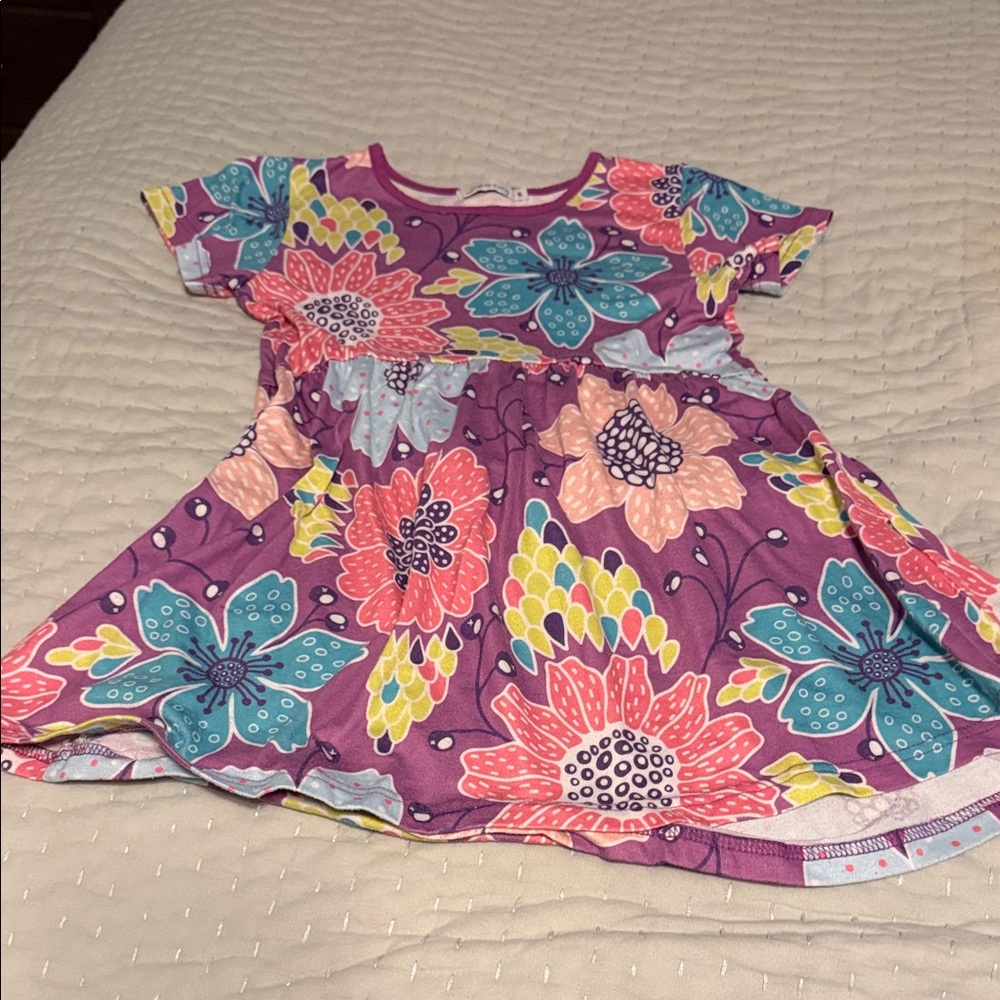 Purple Floral Short-Sleeve Girls Dress - Playful Twirl Style